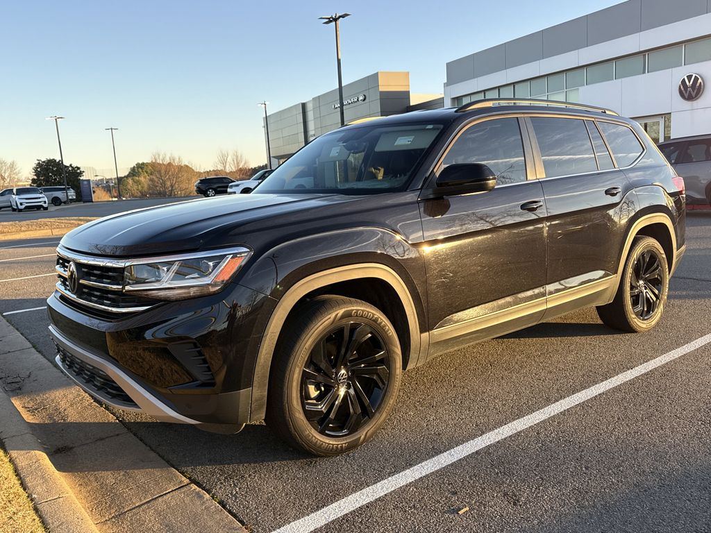 2023 Volkswagen Atlas SE w/Tech