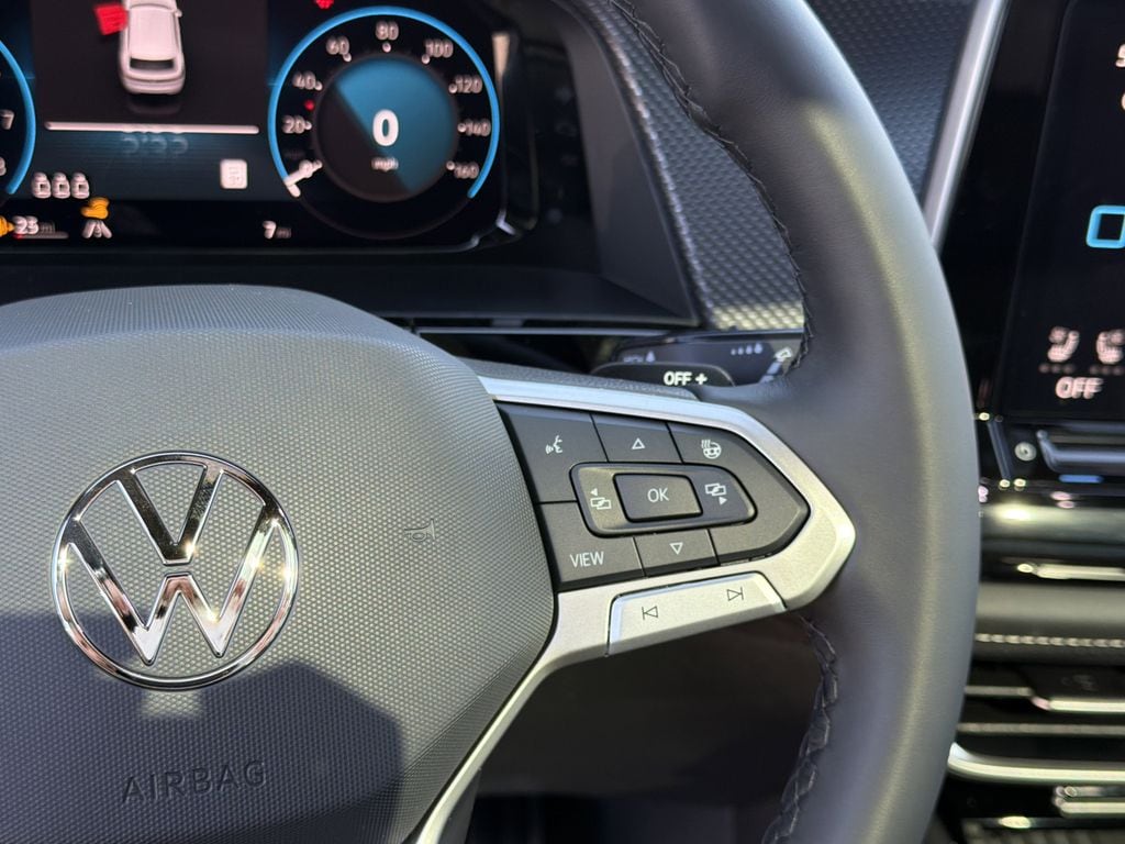 2026 Volkswagen Atlas Cross Sport SEL R-LINE - Photo 28