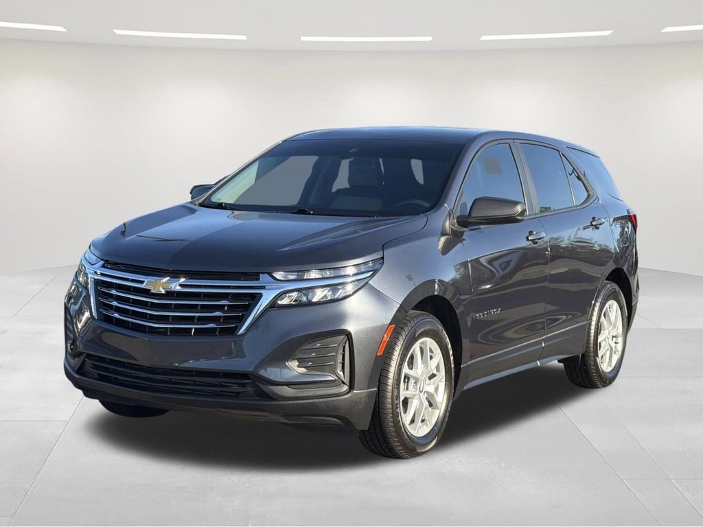 Used 2022 Chevrolet Equinox LS SUV