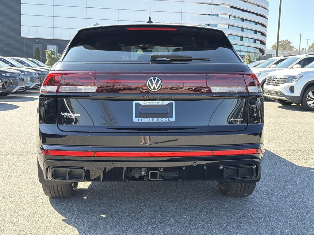 New 2026 Volkswagen Atlas Cross Sport 2.0T SEL R-Line Black SUV