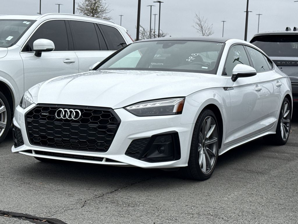 2025 Audi A5 Sportback Premium's photo