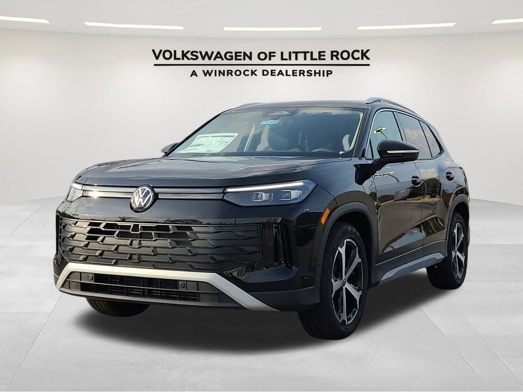 2026 Volkswagen Tiguan SE's photo