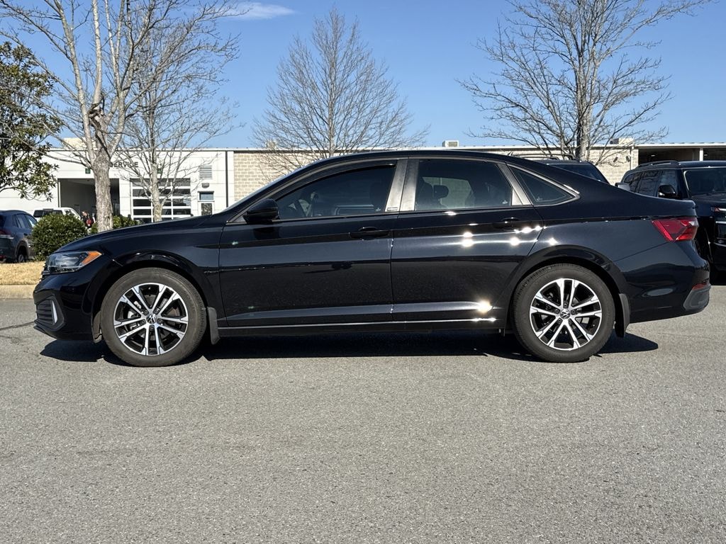 Used 2024 Volkswagen Jetta 1.5T Sport Sedan