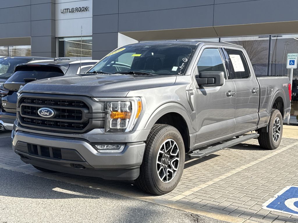 2022 Ford F-150 XLT's photo