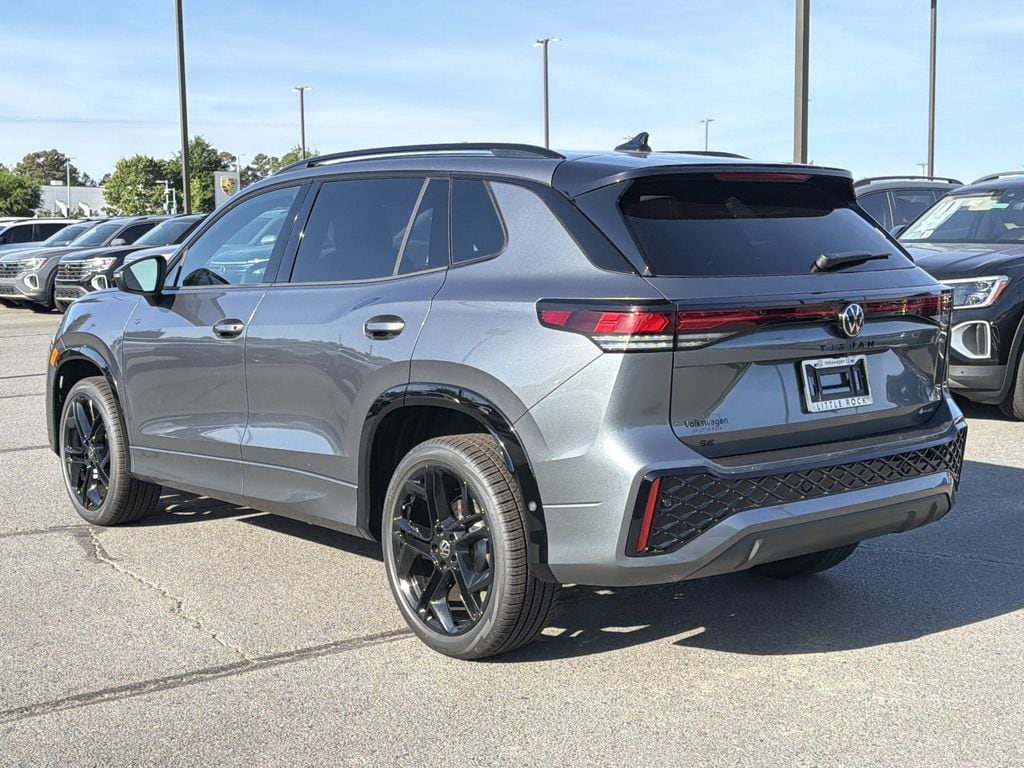 New 2026 Volkswagen Tiguan 2.0T SE R-Line Black SUV