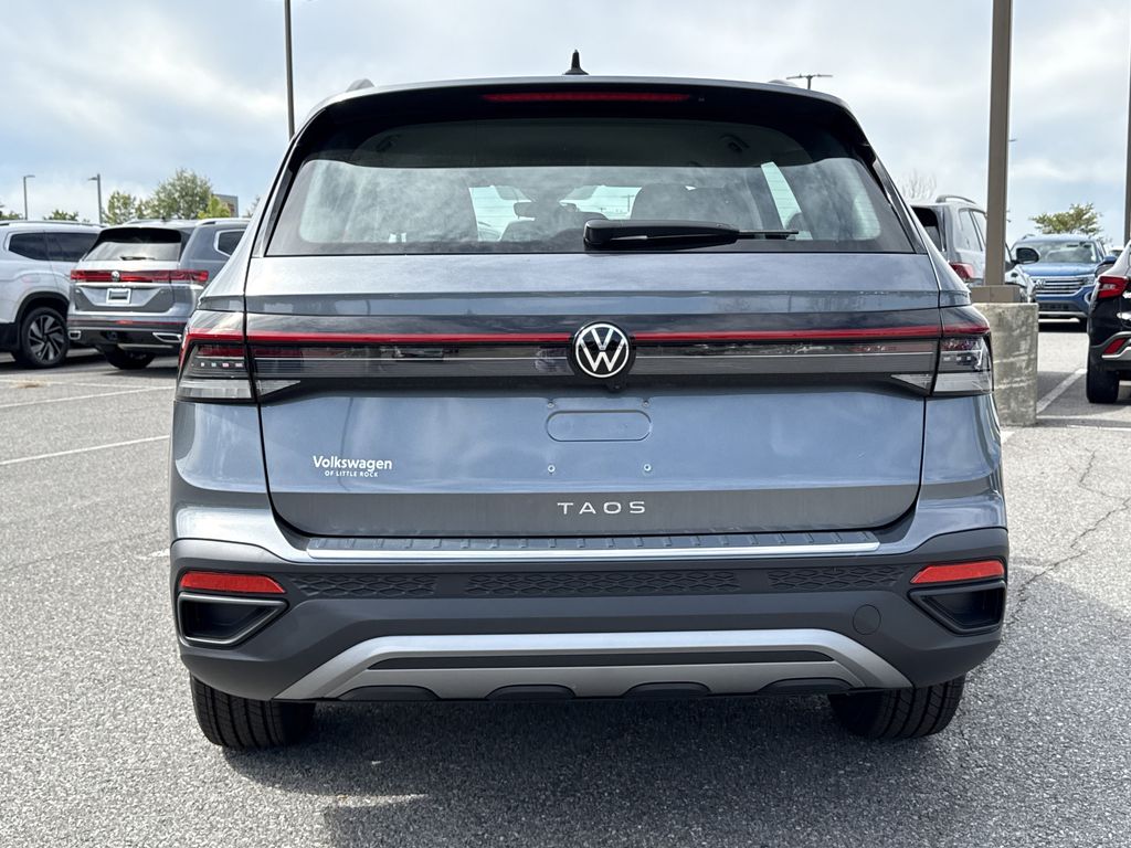 2025 Volkswagen Taos S photo 4