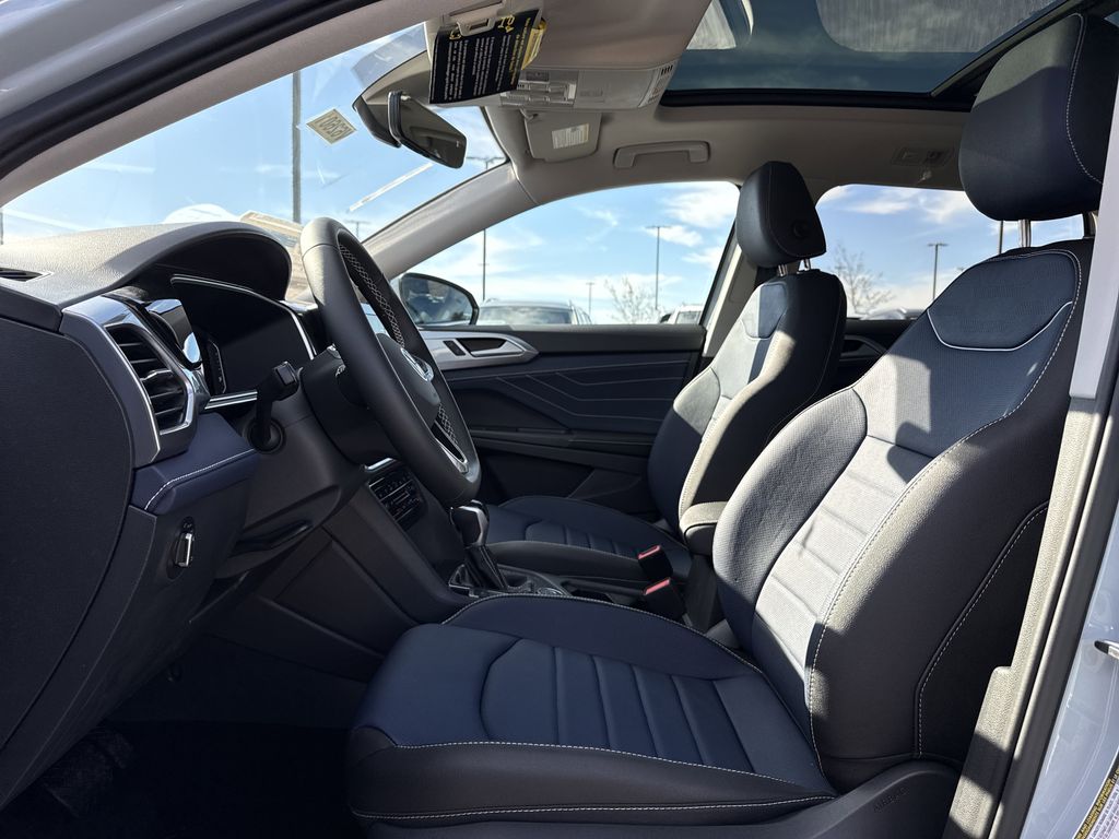 2026 Volkswagen Taos SEL - Photo 11