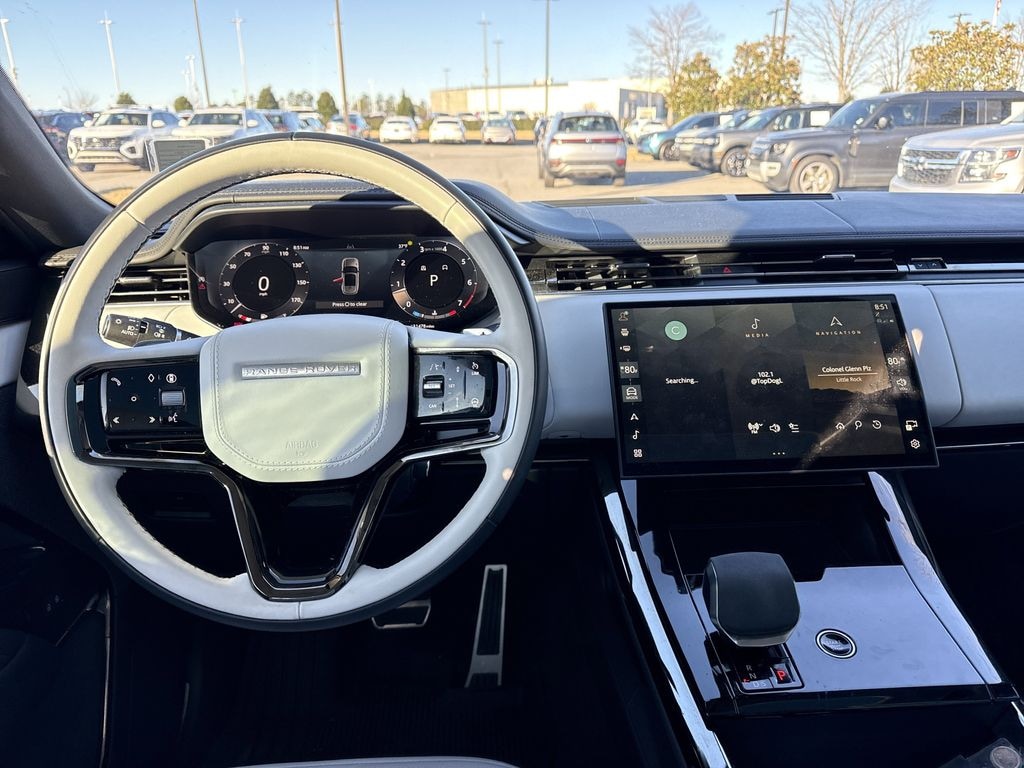 Used 2024 Land Rover Range Rover Sport Dynamic SUV