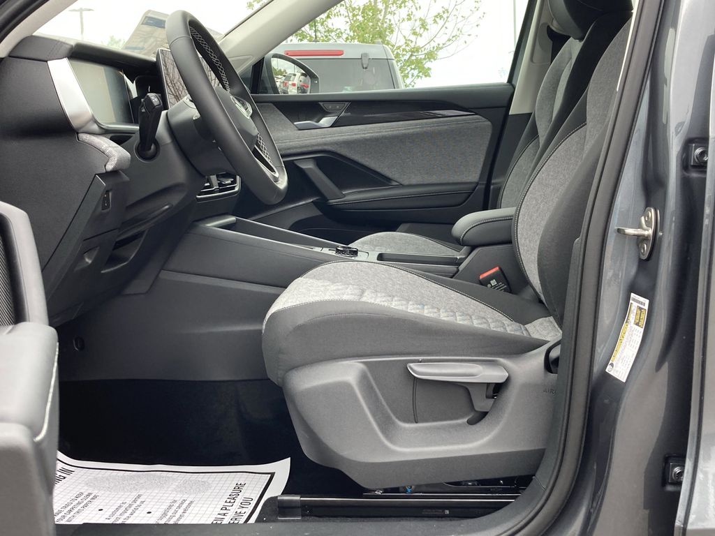 2025 Volkswagen Tiguan S - Photo 22