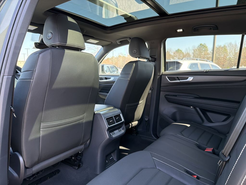2026 Volkswagen Atlas Cross Sport SEL R-LINE - Photo 13