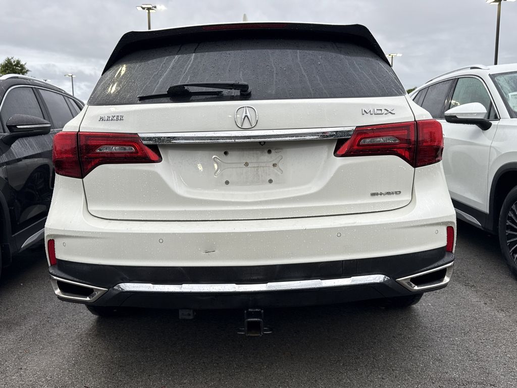 2017 Acura MDX SH-AWD Advance photo 4