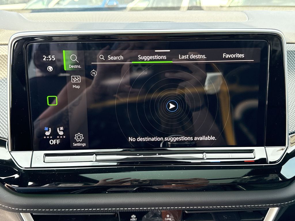 2025 Volkswagen Atlas Cross Sport SEL Premium R-LINE - Photo 28