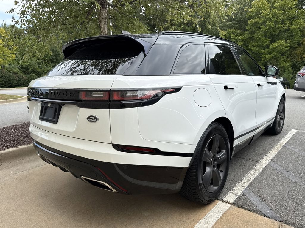 2021 Land Rover Range Rover Velar R-Dynamic S photo 4
