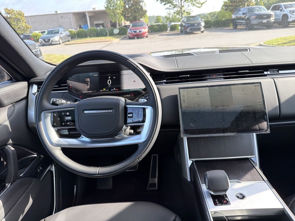 New 2026 Land Rover Range Rover SE SUV