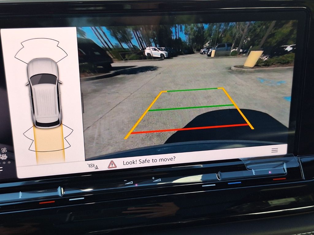 2026 Volkswagen Atlas Cross Sport SE w/Tech - Photo 16