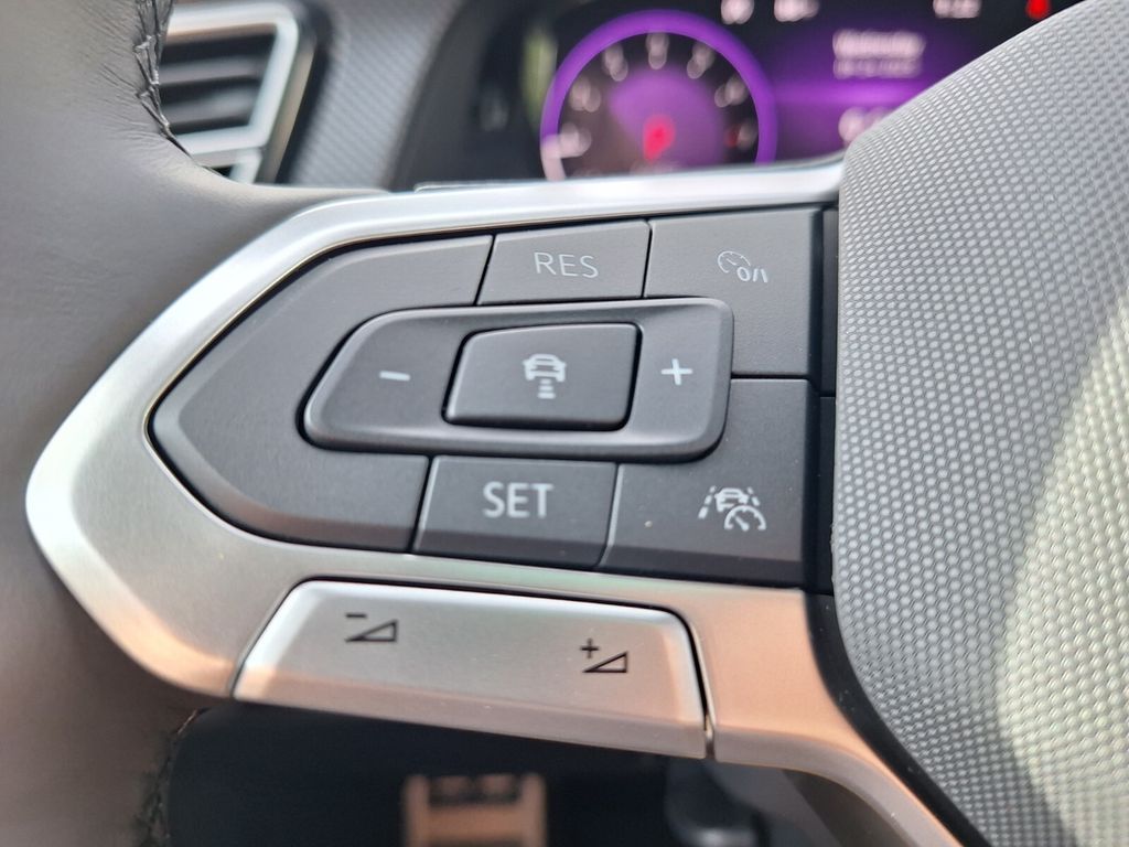 2026 Volkswagen Atlas Cross Sport SEL R-LINE - Photo 13