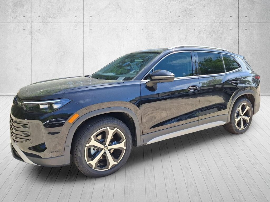 New 2026 Volkswagen Tiguan 2.0T SE SUV