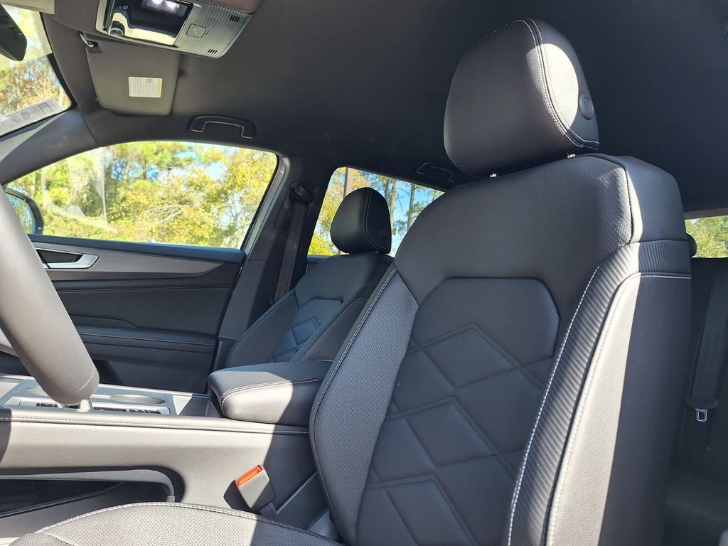 2026 Volkswagen Atlas Cross Sport SE - Photo 11