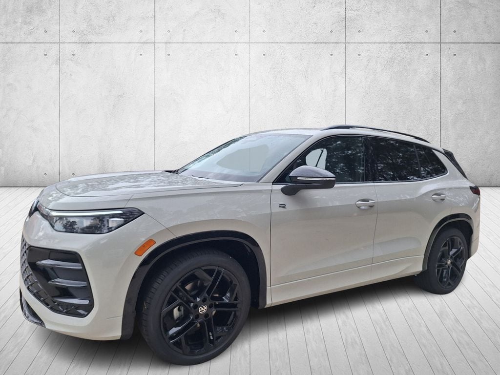 New 2026 Volkswagen Tiguan 2.0T SE R-Line Black SUV