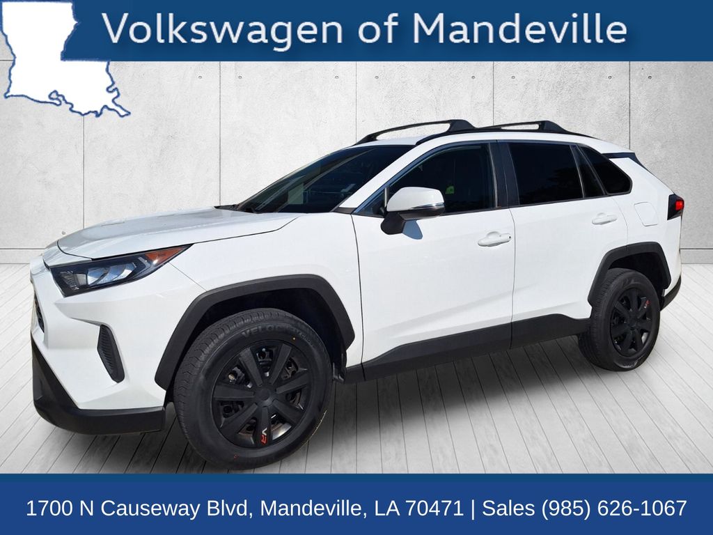 2021 Toyota RAV4 LE