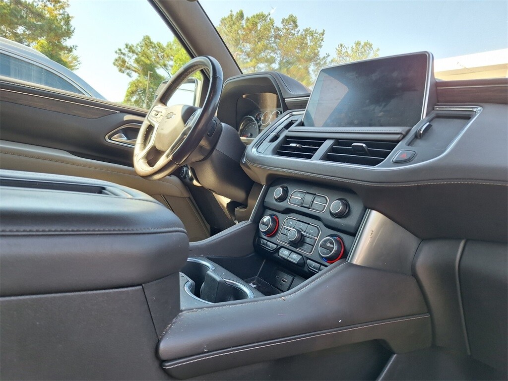 2021 Chevrolet Tahoe Z71 photo 2