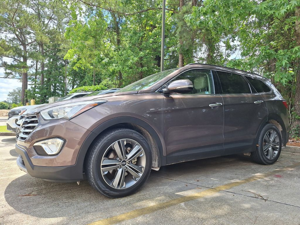 2015 Hyundai Santa Fe Limited's photo