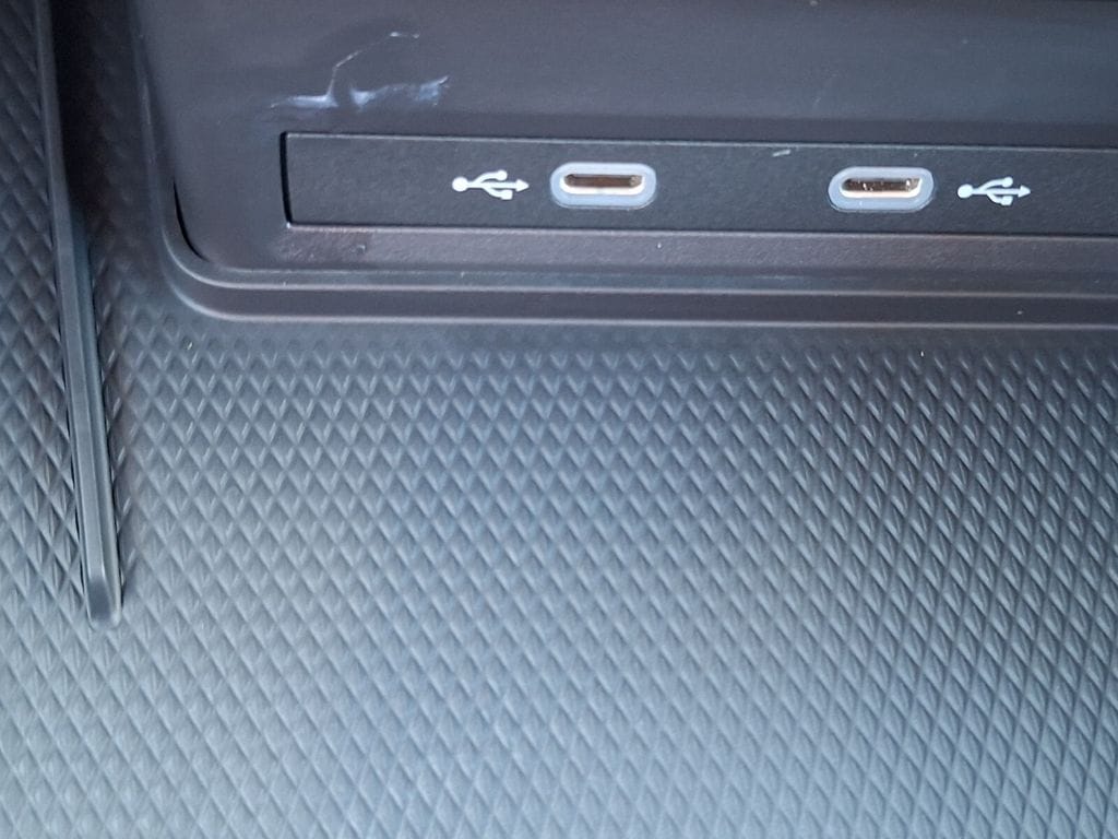 2026 Volkswagen Atlas Cross Sport SE w/Tech - Photo 17