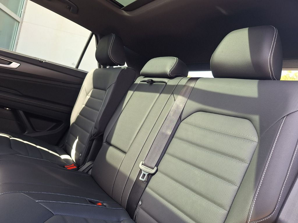 2026 Volkswagen Atlas Cross Sport SEL R-LINE - Photo 24