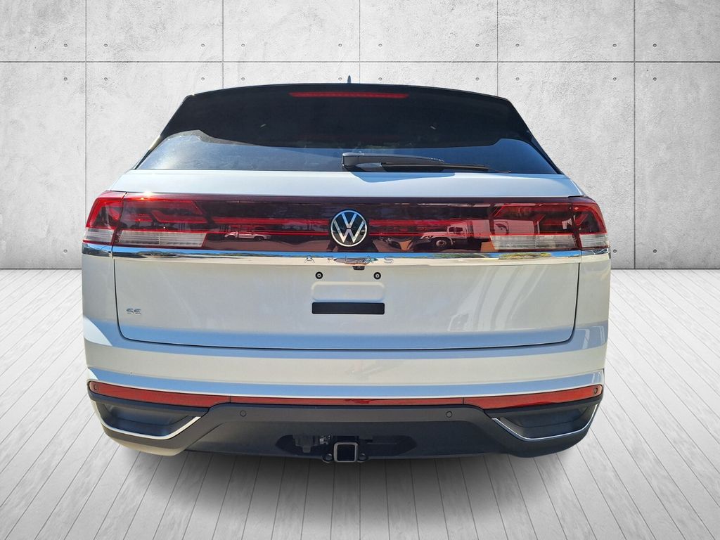 2026 Volkswagen Atlas Cross Sport SE w/Tech - Photo 4