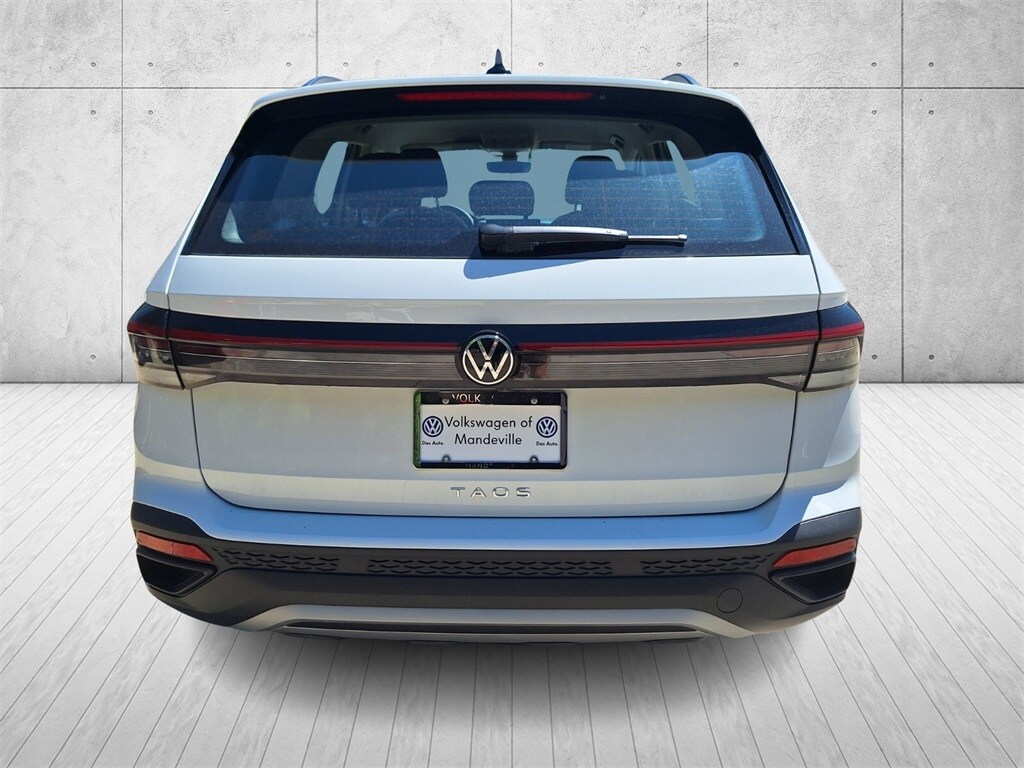 2025 Volkswagen Taos S photo 4