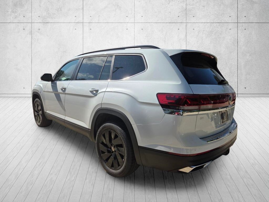 New 2026 Volkswagen Atlas 2.0T SE w/Technology SUV