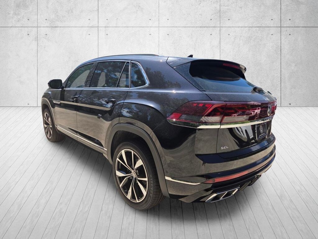 New 2026 Volkswagen Atlas Cross Sport 2.0T SEL Premium R-Line SUV