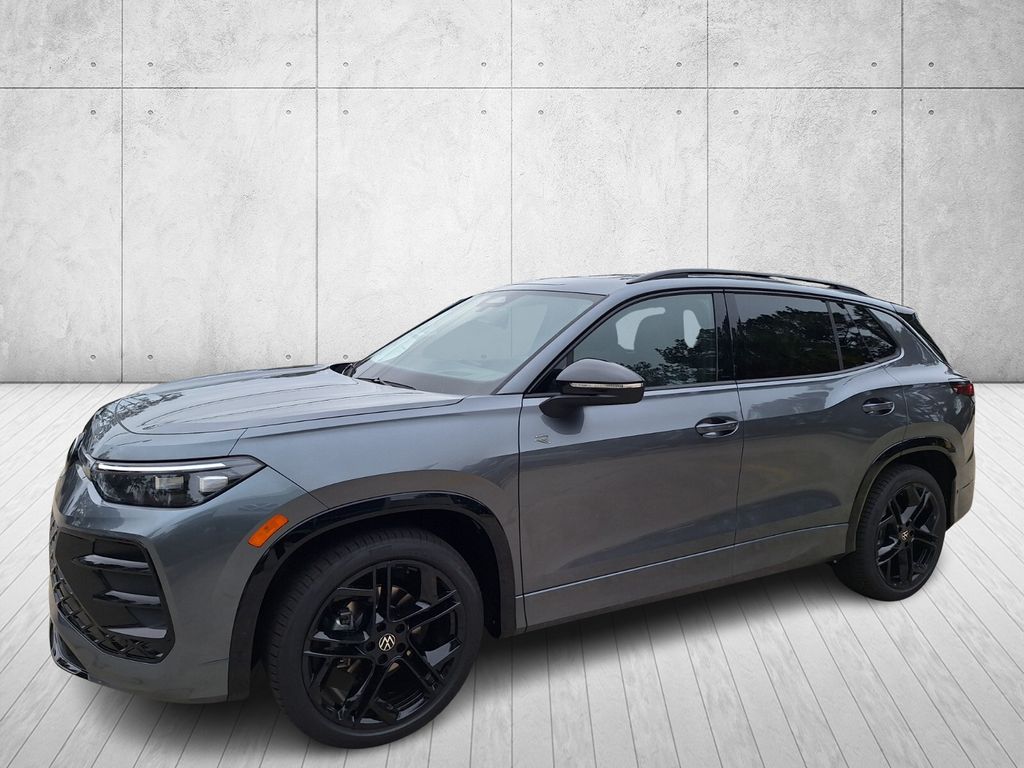 2026 Volkswagen Tiguan SE R-LINE BLACK's photo