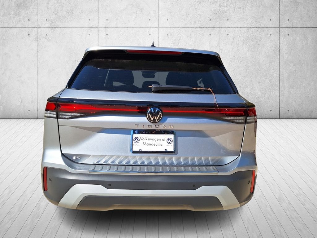 New 2025 Volkswagen Tiguan 2.0T SE SUV