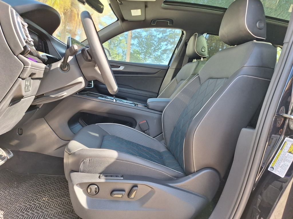 2026 Volkswagen Atlas Cross Sport SEL Premium R-LINE - Photo 12