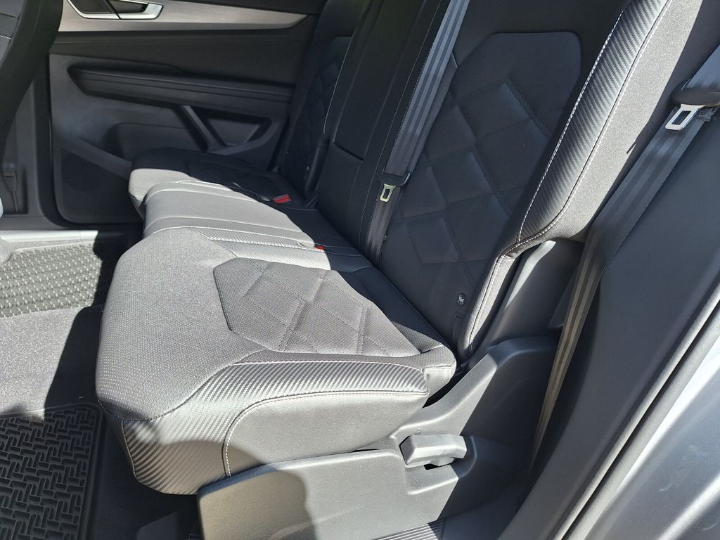 2026 Volkswagen Atlas Cross Sport SE - Photo 22