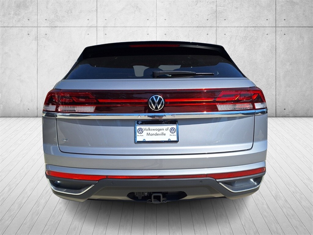 2026 Volkswagen Atlas Cross Sport SE Technology photo 4