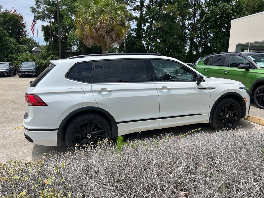 Used 2024 Volkswagen Tiguan 2.0T SE R-Line Black SUV