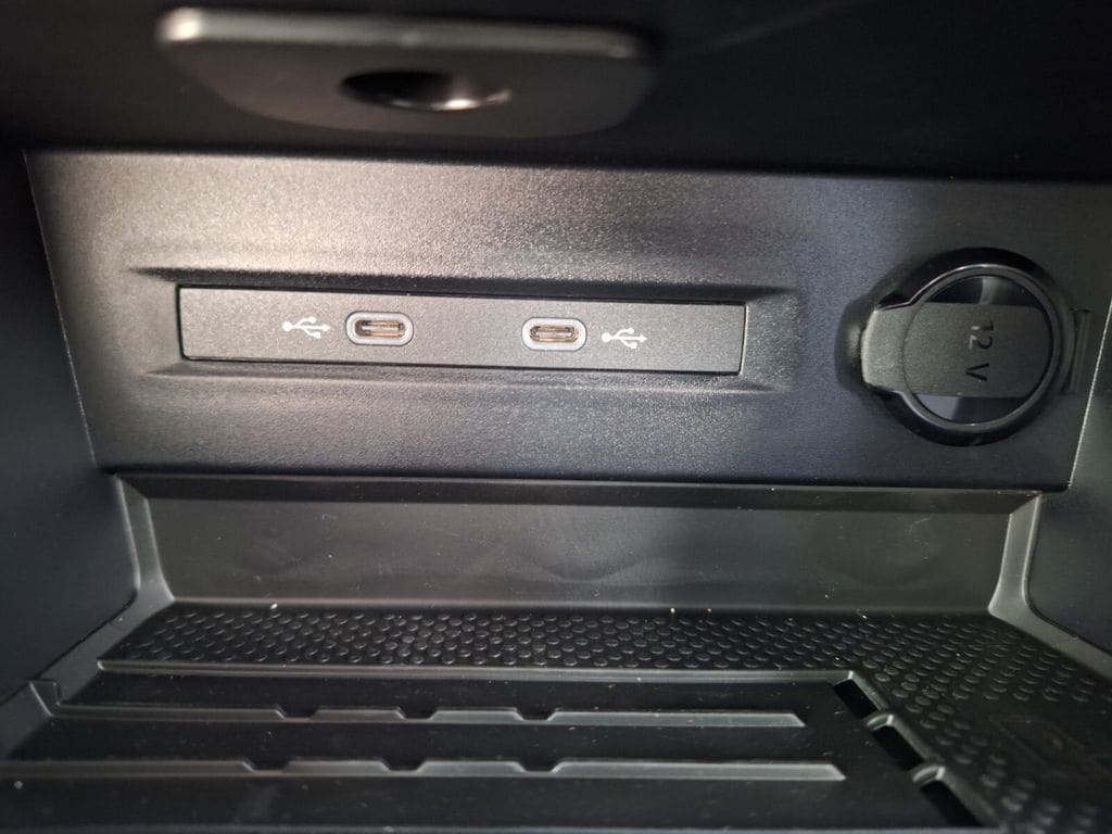 2026 Volkswagen Taos SE Black - Photo 16
