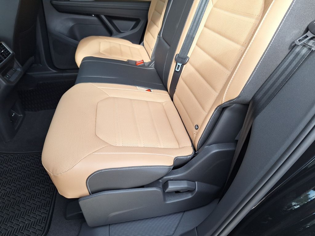 2026 Volkswagen Atlas Cross Sport SEL R-LINE - Photo 23