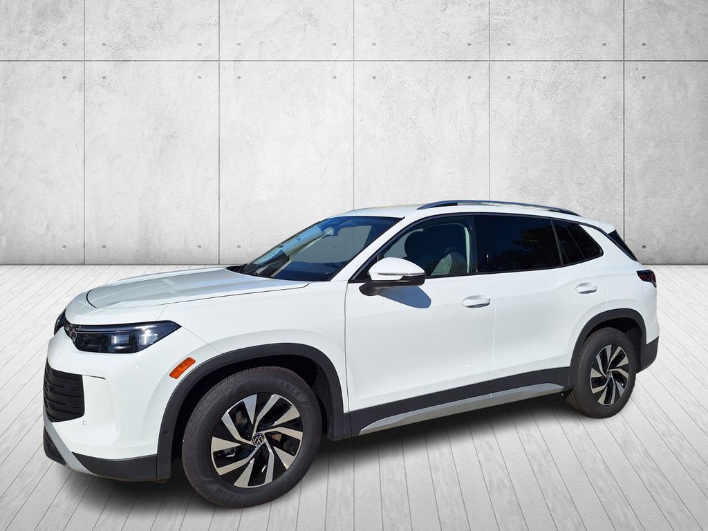 2026 Volkswagen Tiguan S's photo