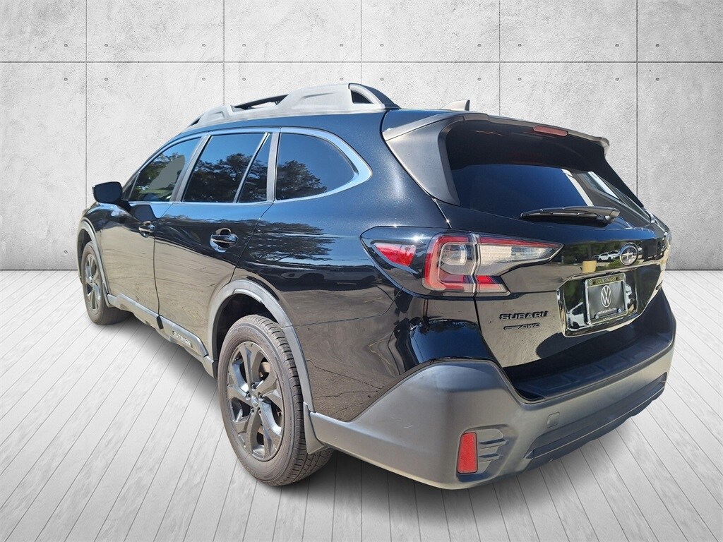 2020 Subaru Outback Onyx Edition XT photo 3