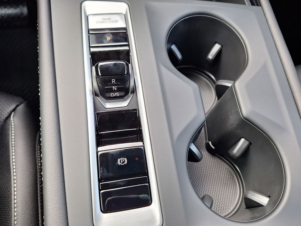 2026 Volkswagen Atlas SE - Photo 18