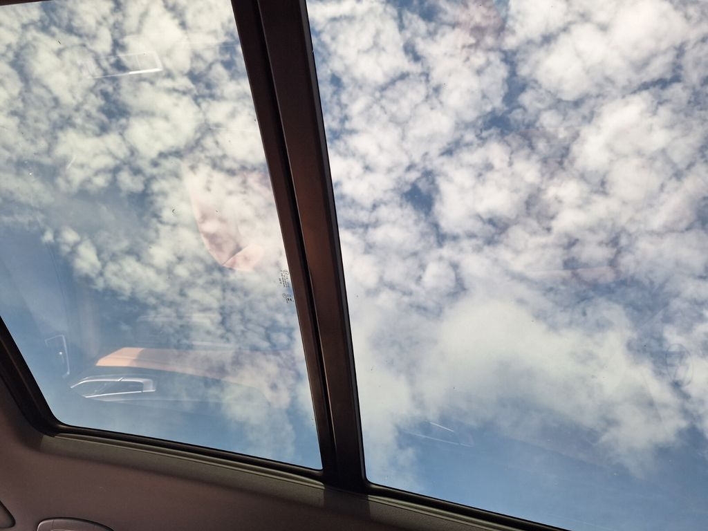 2026 Volkswagen Atlas Cross Sport SEL R-LINE - Photo 22