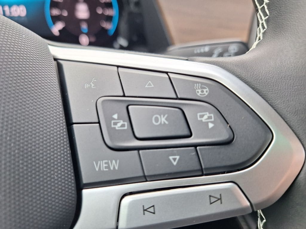 2026 Volkswagen Atlas SE - Photo 14