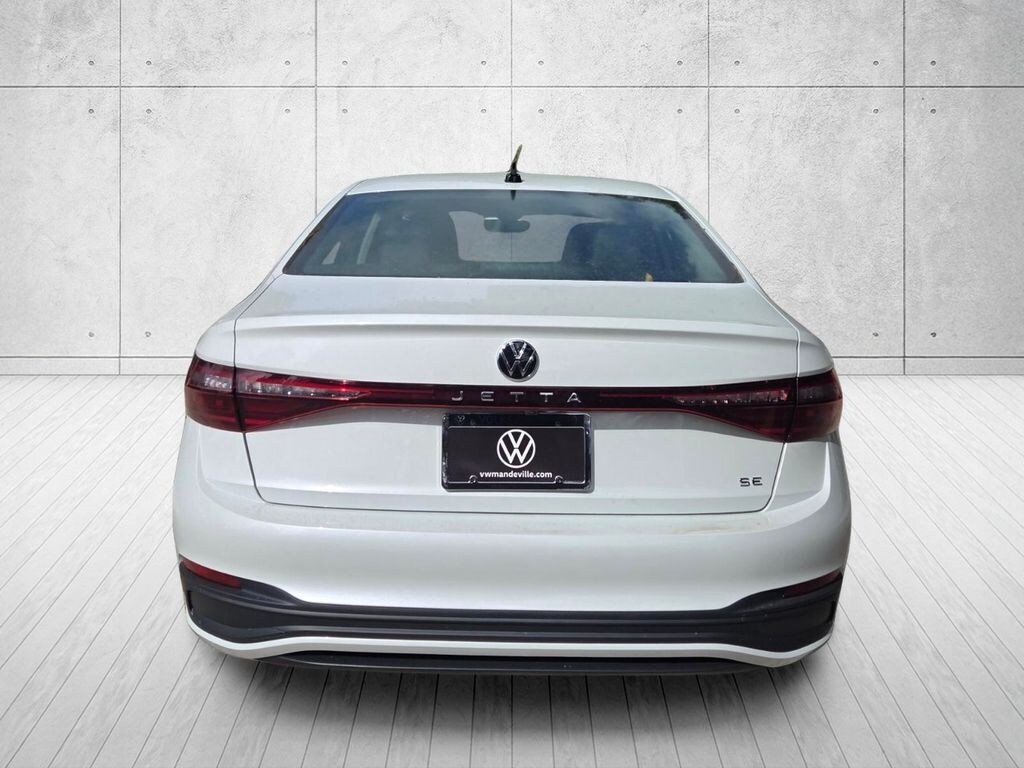 New 2026 Volkswagen Jetta 1.5T SE Sedan