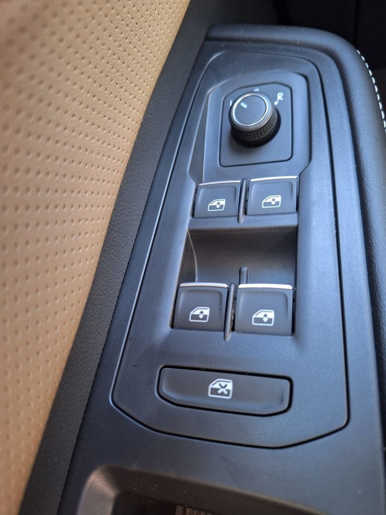 2026 Volkswagen Atlas Cross Sport SE - Photo 20
