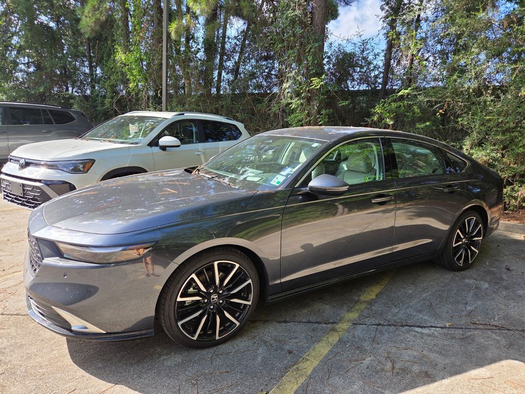 2025 Honda Accord Hybrid