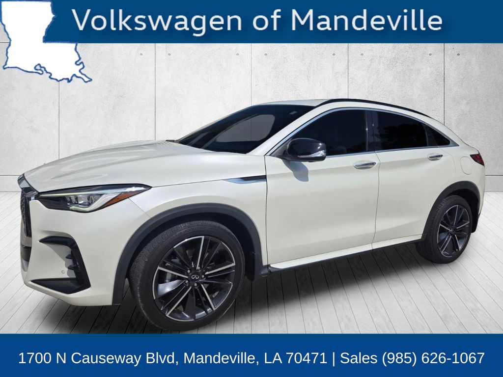 2023 INFINITI QX55 Essential