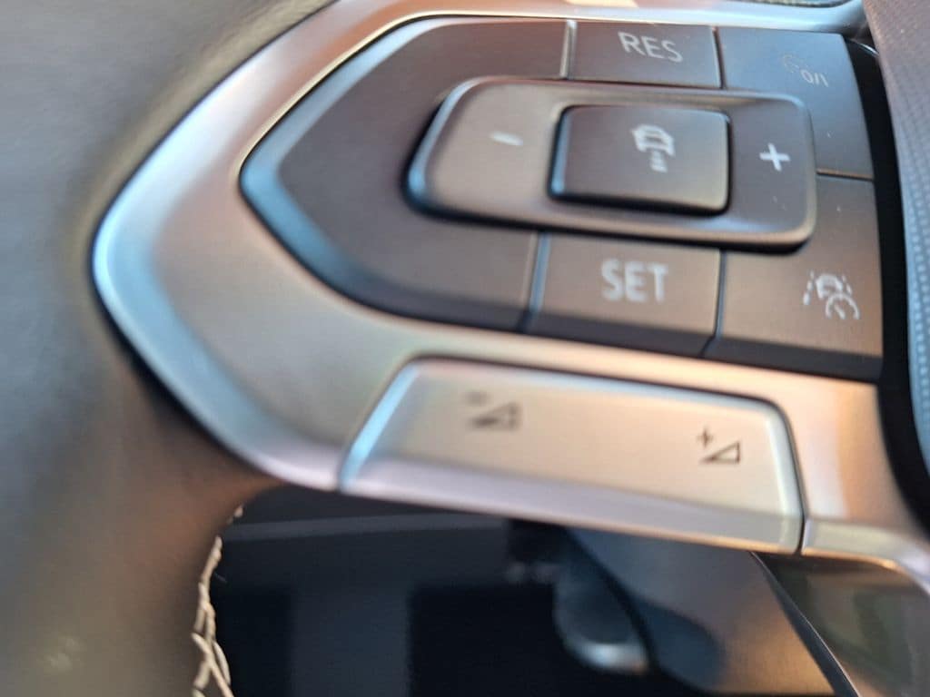 2026 Volkswagen Atlas Cross Sport SE w/Tech - Photo 13